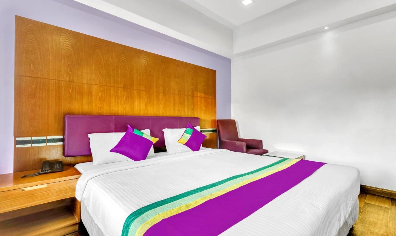 Medora Hotel Kozhikode Eksteriør bilde