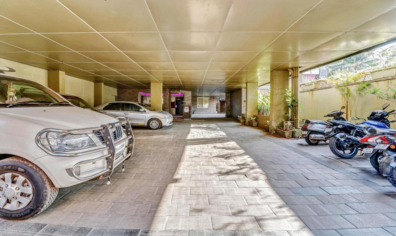 Medora Hotel Kozhikode Eksteriør bilde
